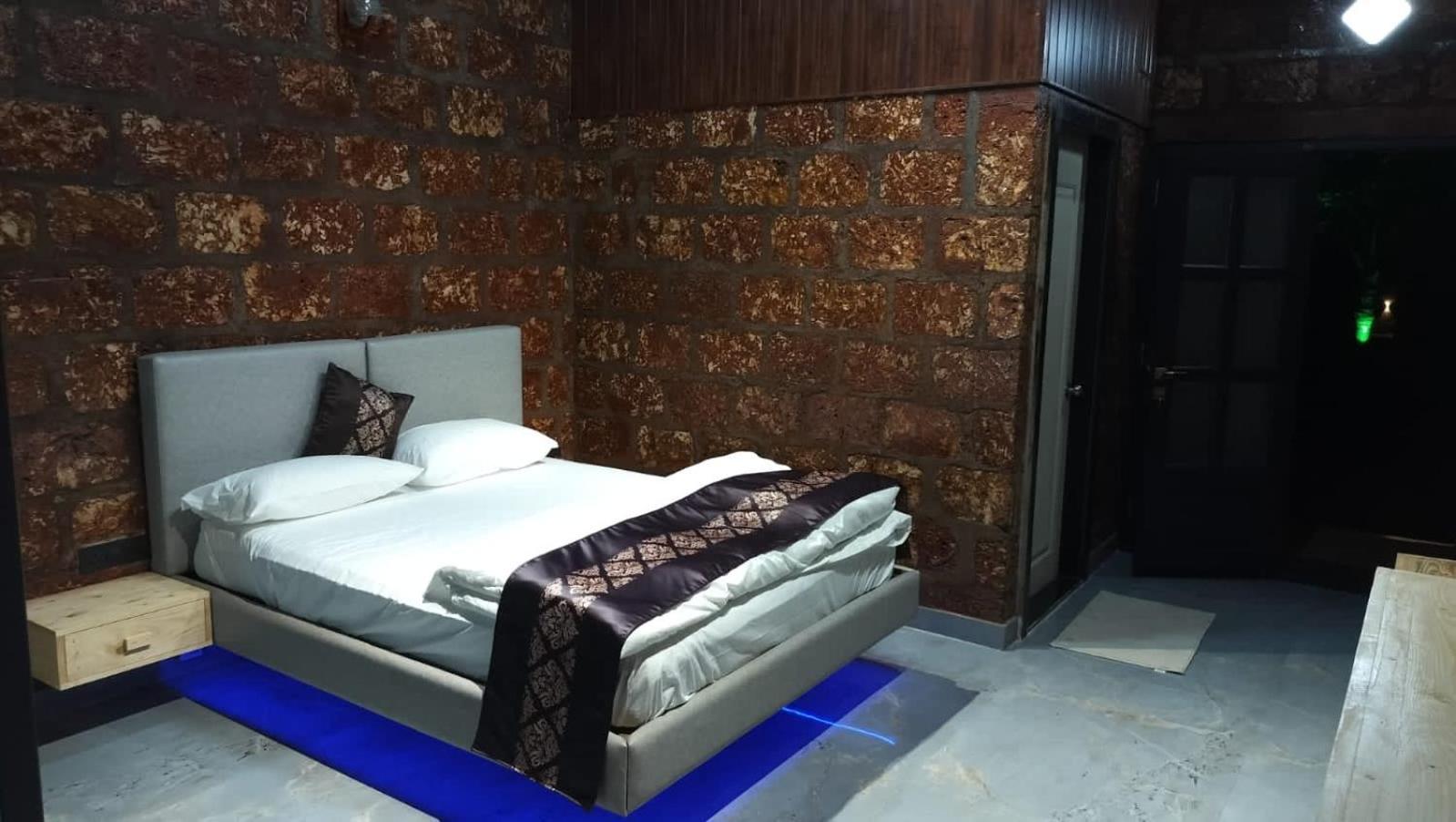 Saka Kadams Home Stay Guhāgar Exteriér fotografie