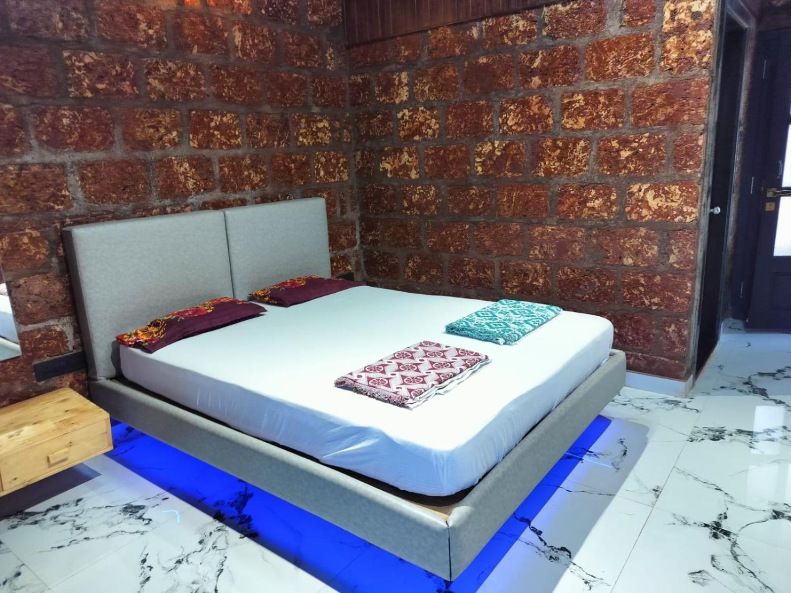 Saka Kadams Home Stay Guhāgar Exteriér fotografie